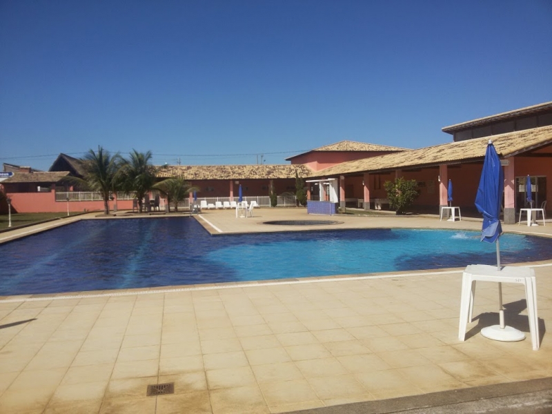 Casa de condomínio à venda Lagomar com 150m² e 3 quartos por R$ 800.000 - 220411565-Piscina do clube.jpg